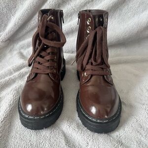 Sugar‎ Kaedy Women’s Shiny Brown Lug Sole Combat Lace-Up Ankle Boots Size 7